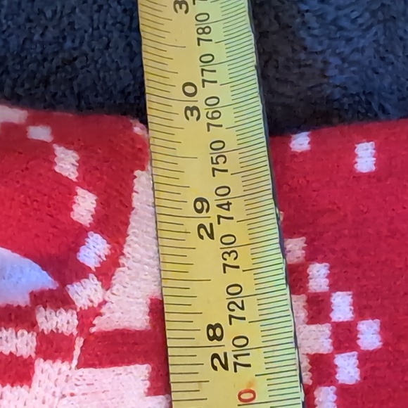 Joe Fresh| NWT Red and White Snow Flake Patterned Long Sleeve Crew Neck Sweater - Picture 9 of 15